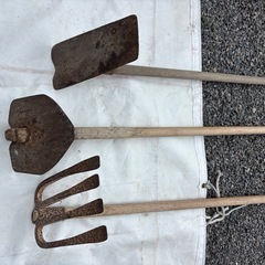 農作業クワ3本セット中古品です。の画像