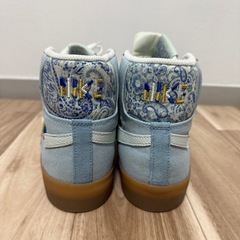Nike SB Zoom Blazer Mid PRM スニーカーの画像