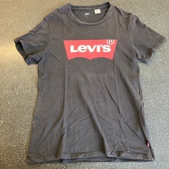 M2510-237 Levi's Tシャツ 半袖 ブラック Sサイズ 色あせ汚れ有りの画像