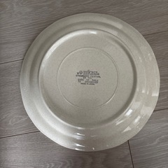 いちごのお皿の画像