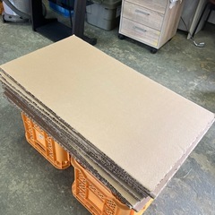 ダンボール長方形47.5×90㎝厚さ1.5㎝☆養生☆工作☆防災☆DIY☆中古品ダンボールの画像