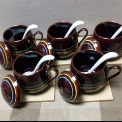 バラエティーカップ(蓋・スプーン・コースター付)5セットの画像