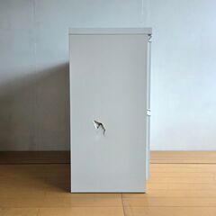 未使用訳あり スクエアキャビネット幅73 扉タイプ ホワイト スクエア 収納キャビネット キッチン 収納棚 キッチン収納 キッチン収納棚の画像