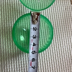 ガチャガチャ空カプセル　　の画像