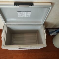 サンカ べリアスクーラー 17L SANKA GVAC-17WH/WH 保冷剤付きの画像