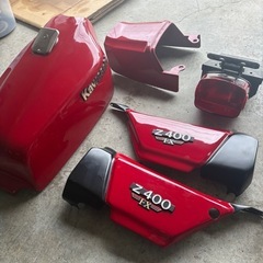 ゼファー400 FX外装の画像