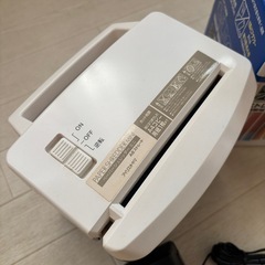 アイリスオーヤマ　電動シュレッダーの画像