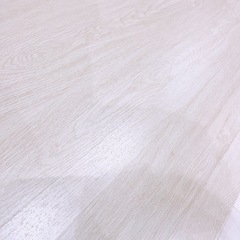 【短期掲載】高品質フローリング １〜２畳分　の画像