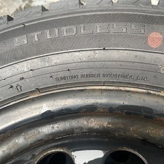 スタッドレスタイヤ　　175/65R15の画像