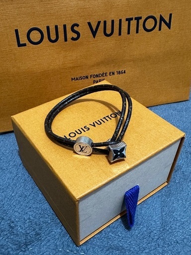 ルイヴィトン　メンズ
ブレスレット