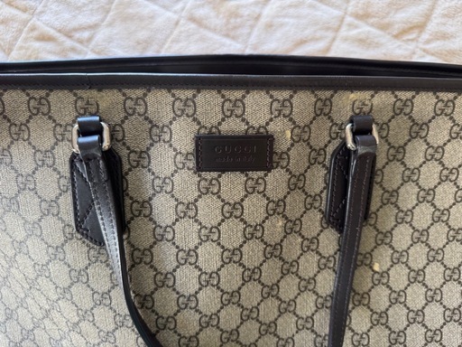 Gucci バッグ