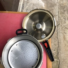 NO：4028   圧力鍋‼️美品❣️超お買い得品❣️の画像