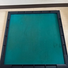 麻雀牌と麻雀卓マット 無料でお譲りしますの画像