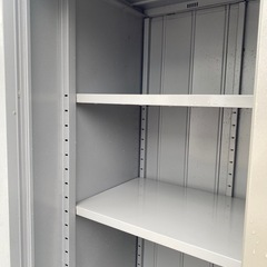 イナバ物置　倉庫　収納庫　中型物置　中型倉庫　tj8番の画像