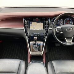 😎toyotaの人気SUV！高級感ぷんぷんだなぁ～～🤣の画像