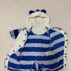 ベビー服　冬上着　男の子向けの画像