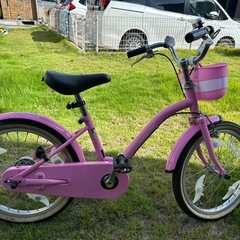 幼児用自転車の画像