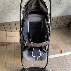 B型ベビーカー グラコ社の画像