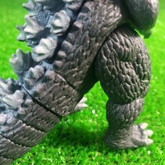 2004 TOHO CO.LTD ゴジラ フィギュアの画像