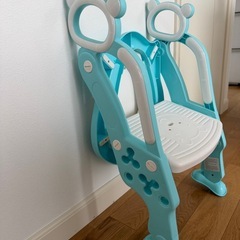 トイトレ　折り畳めるステップ補助便座　美品の画像