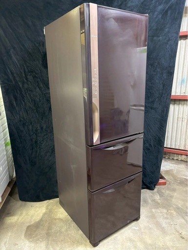 【成約済み】決算セール中！【保証6ヶ月！】HITACHI 冷蔵庫 R-K320HV 2017年製 315 右開き