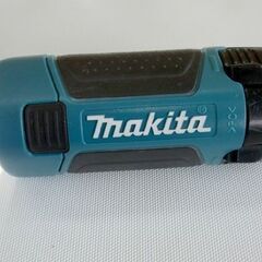 2点セット マキタ 充電式ラジオ(MR051) ライト(ML101) バッテリ１個付き makita 小型・軽量ボディ 札幌 北20条店の画像