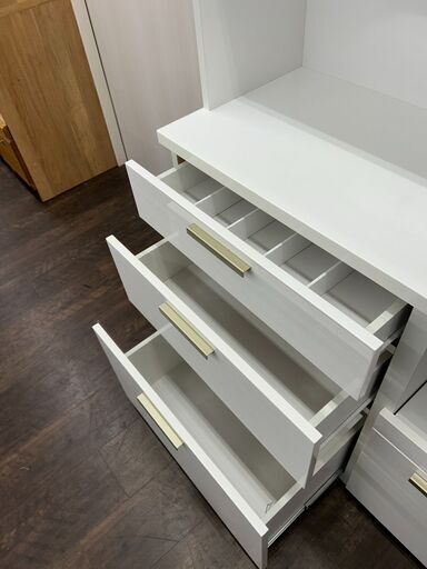 【リユ-スのサカイ広島石内店】ジモティ割！３枚扉オープンボード/クリ-ニング済み/HG-7579広島市 家具　佐伯区 家具　南区 家具　西区 家具　東区 家具　中区 家具　安佐南区 家具　安佐北区 家具　安芸区 家具　府中町 家具　海田町 家具　熊野町 家具　坂町 家具　廿日市市 家具