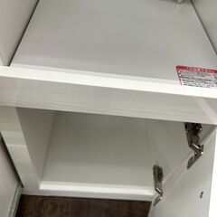 【リユ-スのサカイ広島石内店】ジモティ割！３枚扉オープンボード/クリ-ニング済み/HG-7579広島市 家具　佐伯区 家具　南区 家具　西区 家具　東区 家具　中区 家具　安佐南区 家具　安佐北区 家具　安芸区 家具　府中町 家具　海田町 家具　熊野町 家具　坂町 家具　廿日市市 家具																		 																		の画像
