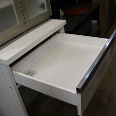 【川崎市宮前区リサイクルオフ】NITORI　ニトリ　キッチンボード　ソフトクローズ機能の画像