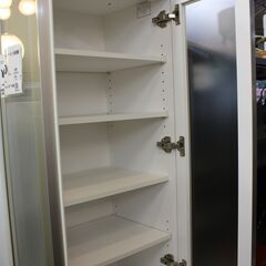 【川崎市宮前区リサイクルオフ】NITORI　ニトリ　キッチンボード　ソフトクローズ機能の画像