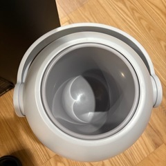ピジョン　ステール(おむつゴミ箱)の画像