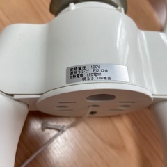 ニトリ照明器具の画像