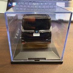非売品トヨタ ヴォクシー1/30 カラーサンプルミニカー 新品220 ブラックの画像