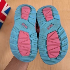 teva 14
センチの画像