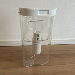 【無印良品】・お皿とボウル ・アクリル浄水ポット・ お掃除セットの画像