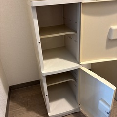 空きスペースにちょうどいい棚の画像