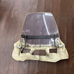 ホンダアクセス純正 スーパーカブカスタム用風防の画像