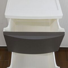 【直接引き取りのみ】 5段プラスチック収納ケース ブラウン/ホワイト R7-0001の画像