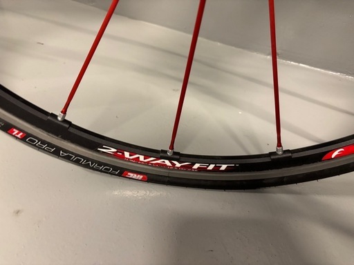 【取引相手決定】ロードバイク　サーベロcervelo RS+ホイールfulcrum レーシングゼロ2way fit
