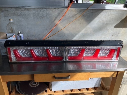 小糸テールランプ左右セット