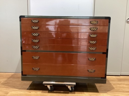 箪笥　【町田市再生家具】　252057