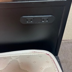 ダブルベッドの画像