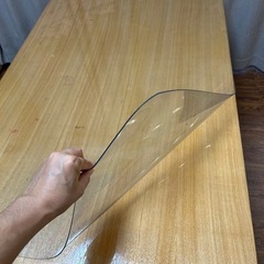ダイニングテーブルの画像