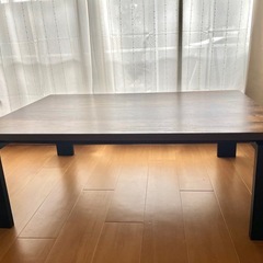 こたつテーブルの画像