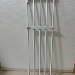  突っ張り棚 ホワイト伸縮ラック　の画像