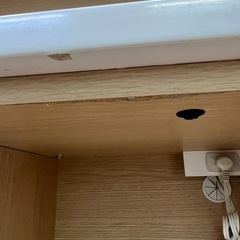 激安家具!! ニトリ キッチンボード RIPE-90KBS-NA 食器棚 キッチン収納 最下段引き出しレール少し難ありの画像
