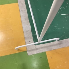 R77 IKEAハンガーラックの画像