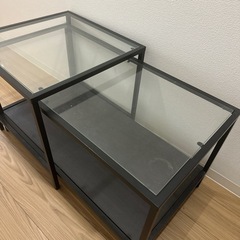 サイドテーブルの画像