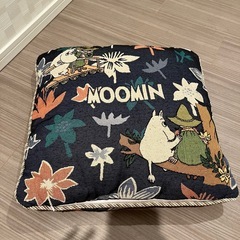 ムーミンクッションの画像