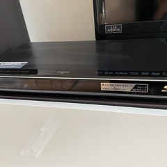 AQUOS　テレビ　32インチ　レコーダーセットの画像